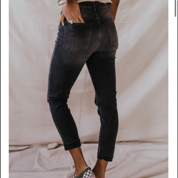 NWT Free People Black Button Up Distressed High Waisted Ripped Jeans - Picture 5 of 5